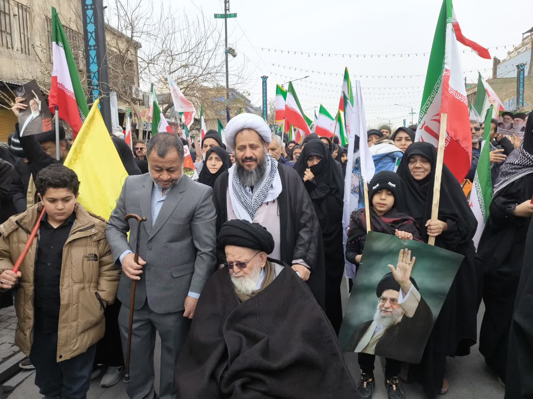 حضور حضرت آیت الله حسینی زنجانی دام ظله در راهپیمایی روز قدس