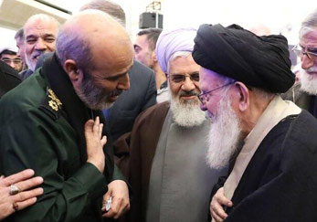 حضور معظم له در مراسم چهلم سردار سلیمانی